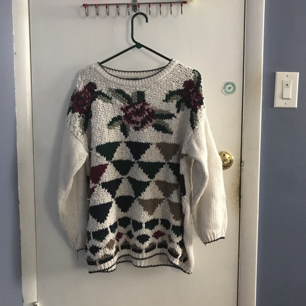 90s slouchy floral knit sweater